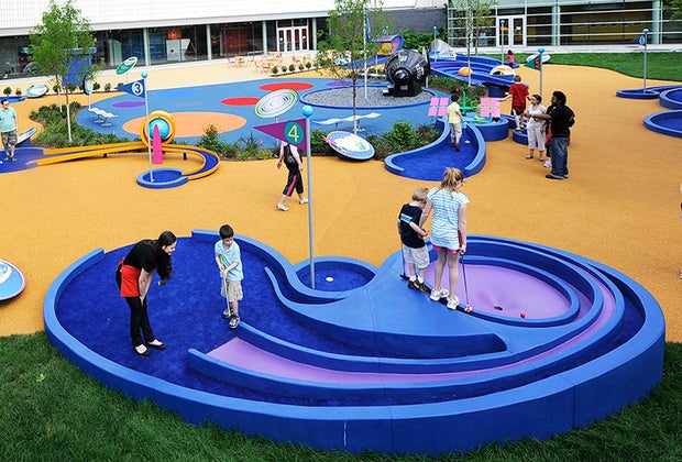 Mini golf in NYC Rocket Park Mini Golf