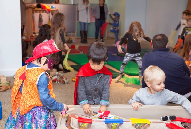 6 River Terrace is an inexpensive party room for rent