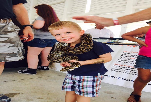 Birthday party entertainer Texas Snakes