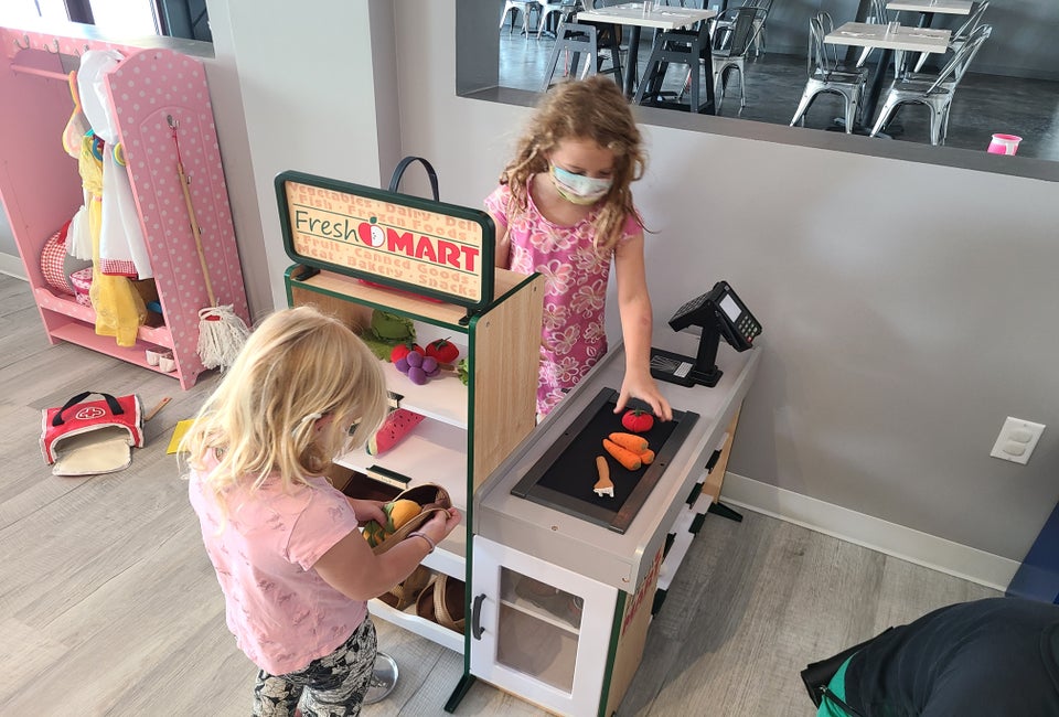 Checkout time at the Fresh Mart at My Little Paris.