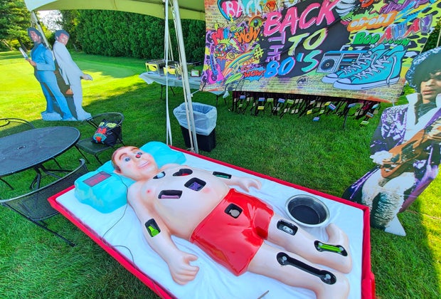 Chicago Children's Birthday Party Entertainers: Party Equipment Rentals