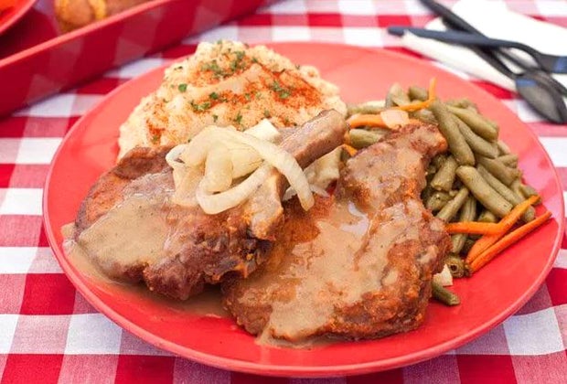Black-Owned Restaurants, Shops, and Landmarks in LA: Dulan's Soul Food