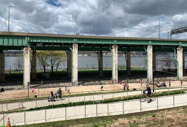 Riverside Park South sand volleyball courts