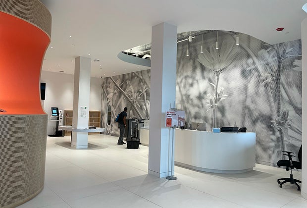 Entrance to Adams Street Library