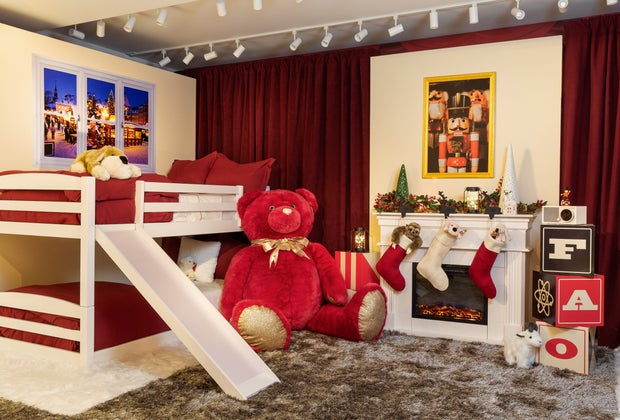 bunk beds with slide FAO Schwarz, Airbnb Offer Toy Store For Magical One-Night-Only Stay