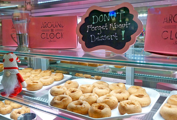 Family-Friendly Restaurants at American Dream Mall : Around the Clock Diner