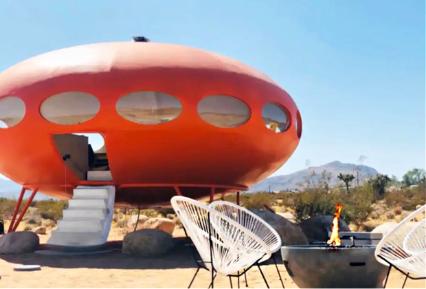 California Vacation Home Rentals for Families: Sleep in a spaceship!