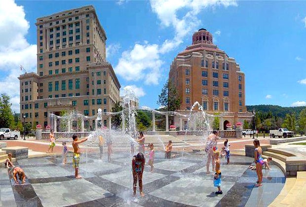 Cool off in the heart of downtown Asheville at Splasheville.