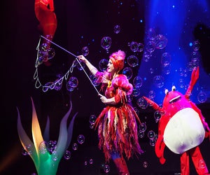 B- The Underwater Bubble Show takes the stage in Tarrytown on Friday, May 8. Photo courtesy of the show