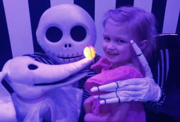 Themed Restaurants and Dinner Shows near Los Angeles: Beetle House LA