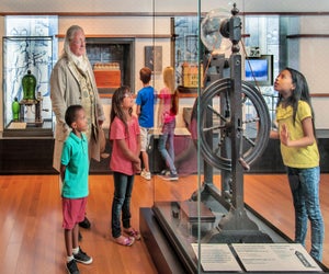 Benjamin Franklin Museum. Photo by R. Kennedy for Visit Philadelphia