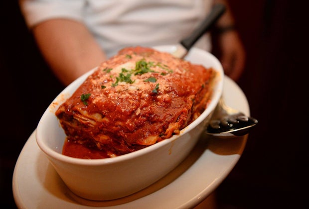 Family-friendly restaurants near Times Square: Carmine's