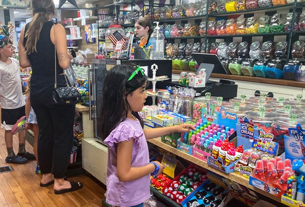 Naper Nuts and Sweets Candy Shop Naperville Illinois