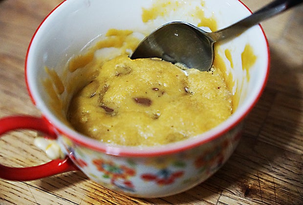 Chocolate-chip cookie mug cake