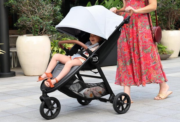 photo of a baby in the Baby Jogger City Mini GT2