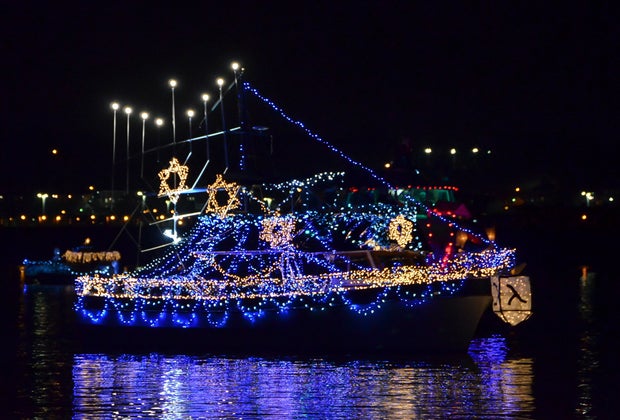 Christmas in DC: Ultimate 3-Day Itinerary for a Magical Holiday with Kids