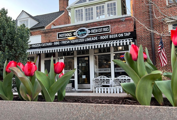 Colonial Williamsburg with Kids: Retro's Good Eats