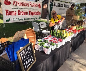 Use your Sunday to stock up on farm fresh goodness for the week. Photo courtesy of East End Farmers Market.