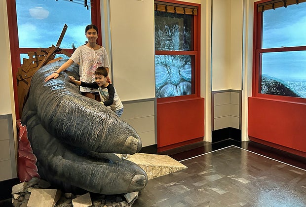 Best observation decks in NYC: King Kong at the Empire State Building