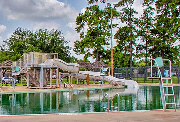 Houston public pools: Finnigan Park