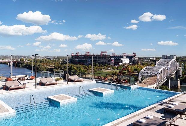 Four Seasons Nashville : Best Nashville Hotels and Resorts for Families