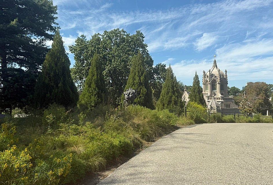 Green-Wood Cemetery is 478-acres of peaceful landscapes in the heart of Brooklyn. 