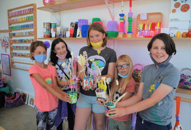 The New Meri Cherry Drop-in Art Shop Is Open: make unique art