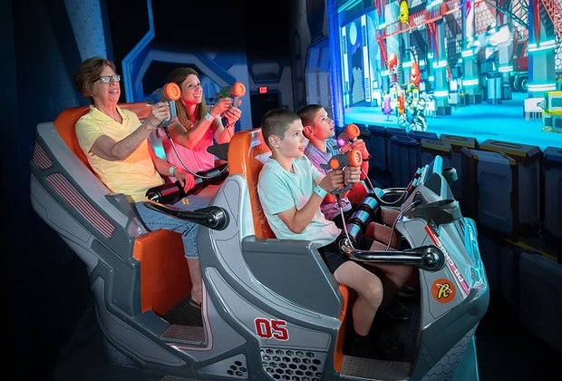 Family Rides Visiting Hersheypark: Our Guide to the Sweetest Theme Park in Hershey, PA
