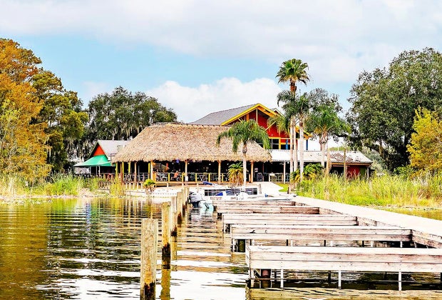 Hurricane Dockside Grill