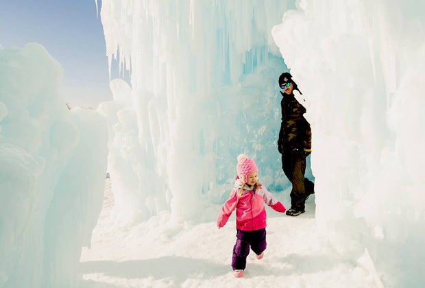 ice castles, ice castles in nh, lake geneva ice castles