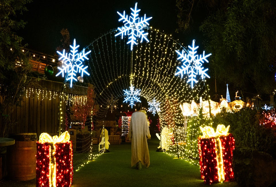 Calamigos Guest Ranch lights up for Christmas. Photo courtesy Calamigos Guest Ranch