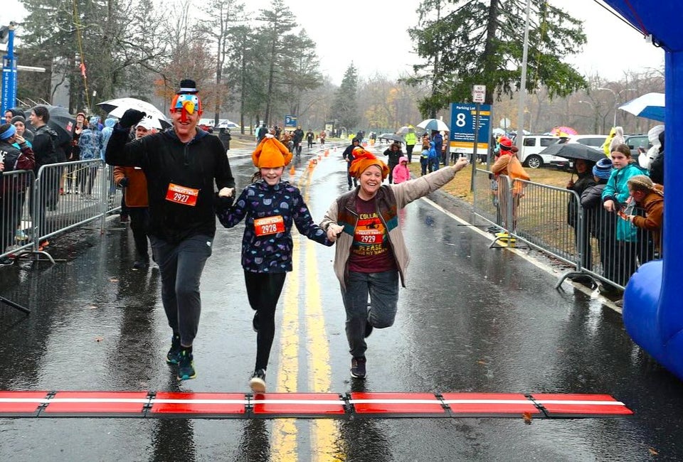 Celebrate crossing the finish line of the Westchester Turkey Trot with a fresh Duck Donut! Photo courtesy of Tri-State Runs