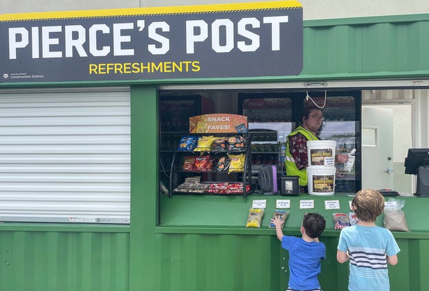 Dippin' Dots, please!