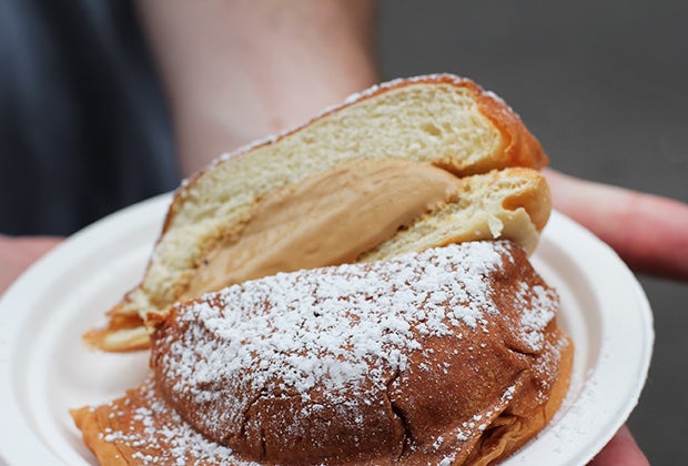 Best desserts in NYC: Gelato on a brioche bun