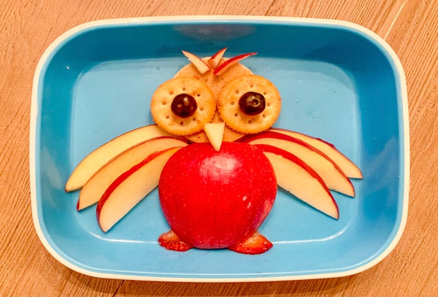 Healthy Snacks for Kids That Are Works of Art: Feathered Friend