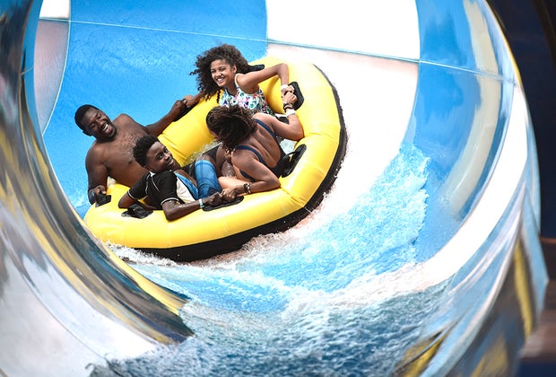 Do you dare to take the Hydro Plunge at Great Wolf Lodge's indoor water park?