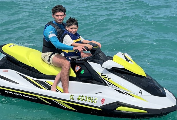 Extreme sports in Chicago: jet ski