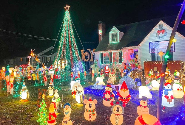 Image of Christmas light display - Best Neighborhood Christmas Light Displays
