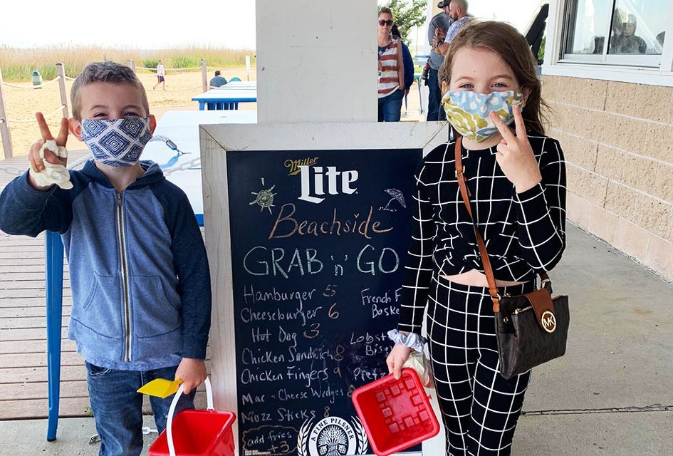 Get some delicious beachside eats at Katch at Venitian Shores. Photo courtesy of the restaurant