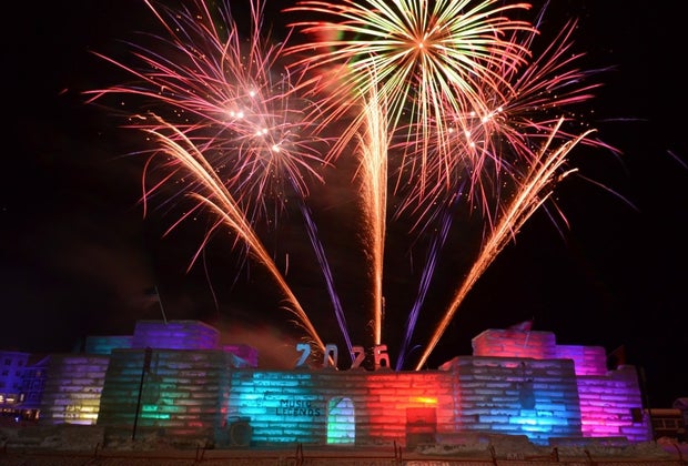Things to do in Lake Placid with Kids: Saranac Lake ice castles