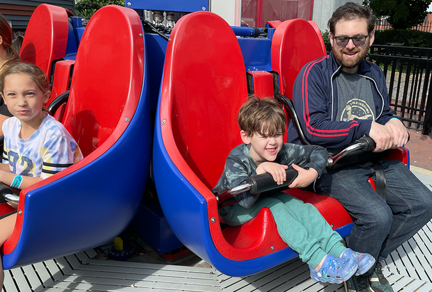 LI spring trip Adventureland