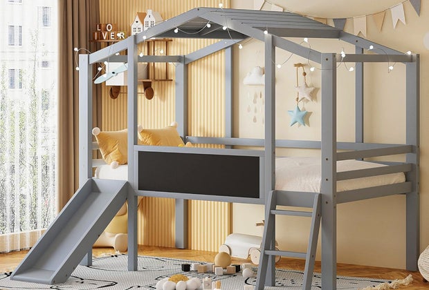 Best Toddler Beds: Merax House Bed with Slide