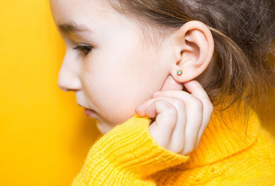 Thinking of getting your kid's ears pierced? These ear piercing places in Chicago are clean and gentle.