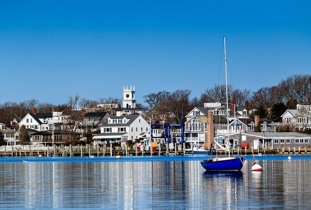 Image of Martha's Vineyard shoreline with sailboats on the water.