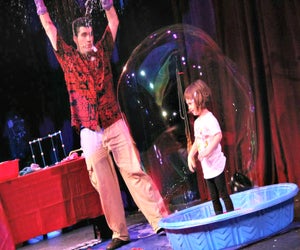 What kid doesn't like bubbles with Mike the Bubble Man? Photo by Kirsten Sims