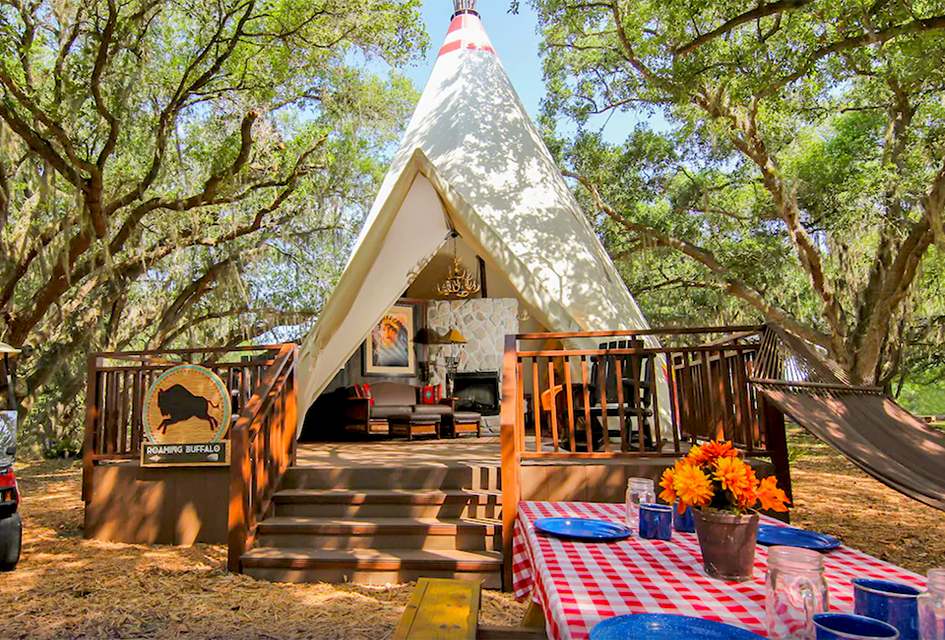 You definitely won't feel uncomfortable while camping at Westgate River Ranch Resort.