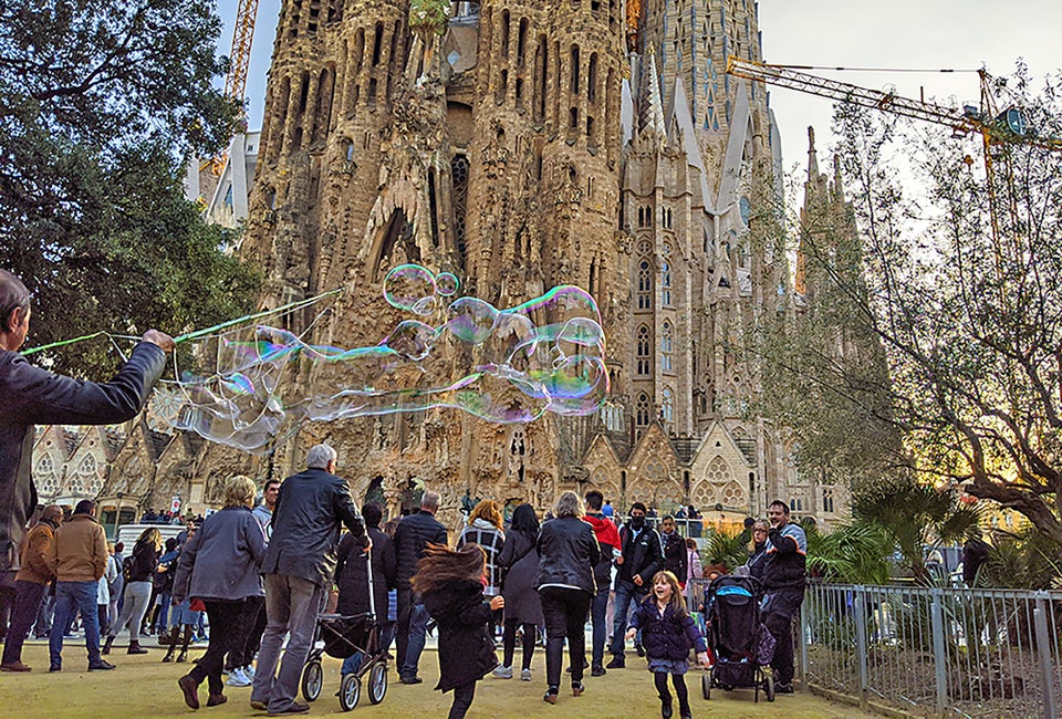 Tour Sagrada Familia in Barcelona and discover countless symbols that Gaudí scattered in his most famous piece of architecture. Photo by Anna Fader