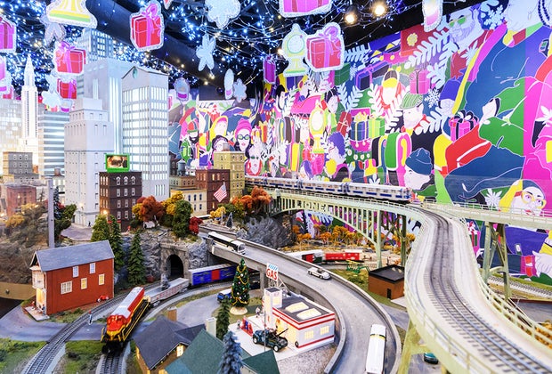 Christmas in NYC: Holiday Train Show at the New York Transit Museum's Grand Central Gallery