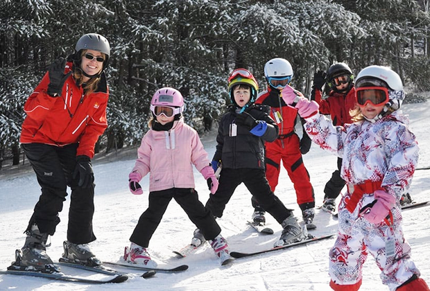 Things to do in NYC this winter: Ski at Mount Peter