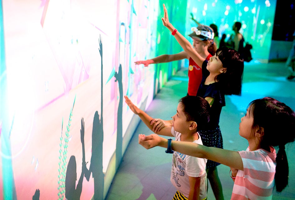 Connected Worlds mesmerizes children with its interactive features and fun animations.